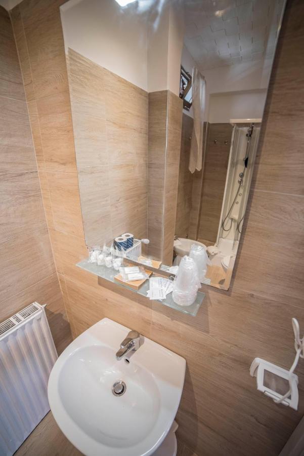 Galleria Frascati Rooms And Apartment Ngoại thất bức ảnh