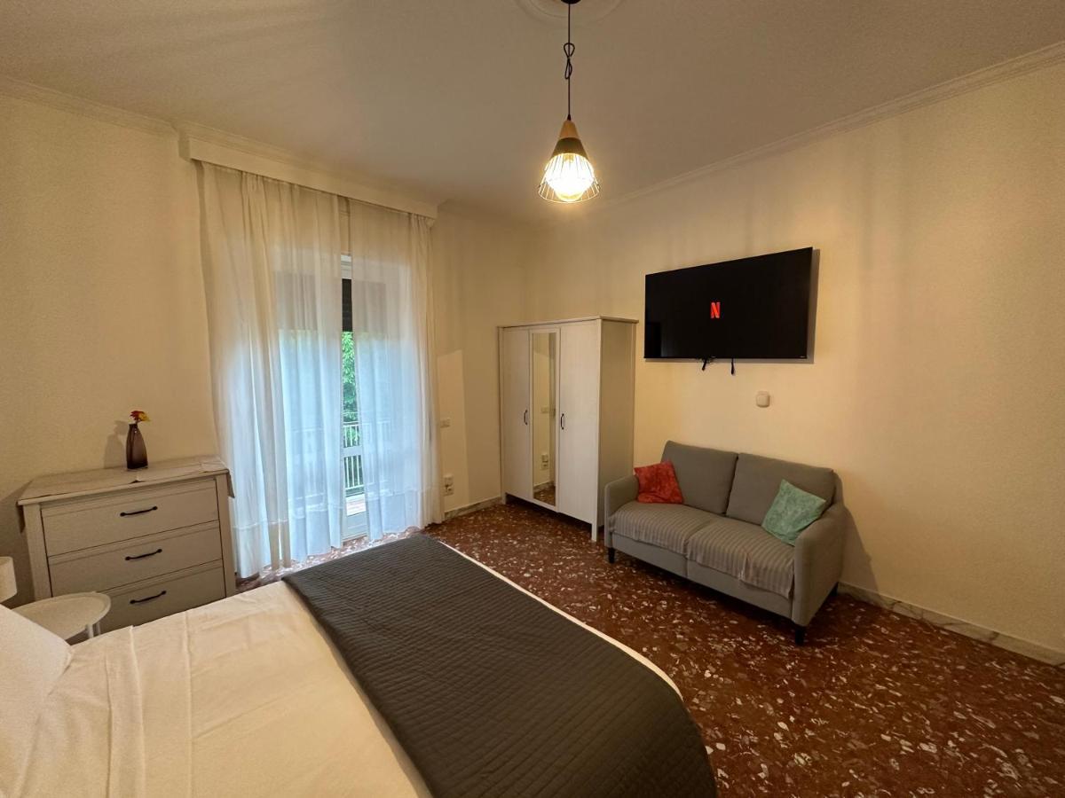 Galleria Frascati Rooms And Apartment Ngoại thất bức ảnh